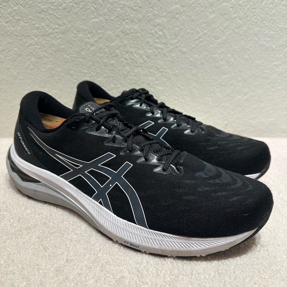 Asics GT-2000 11 1012B271 Black Running Shoes Sneakers Women's Size 15 Clean!